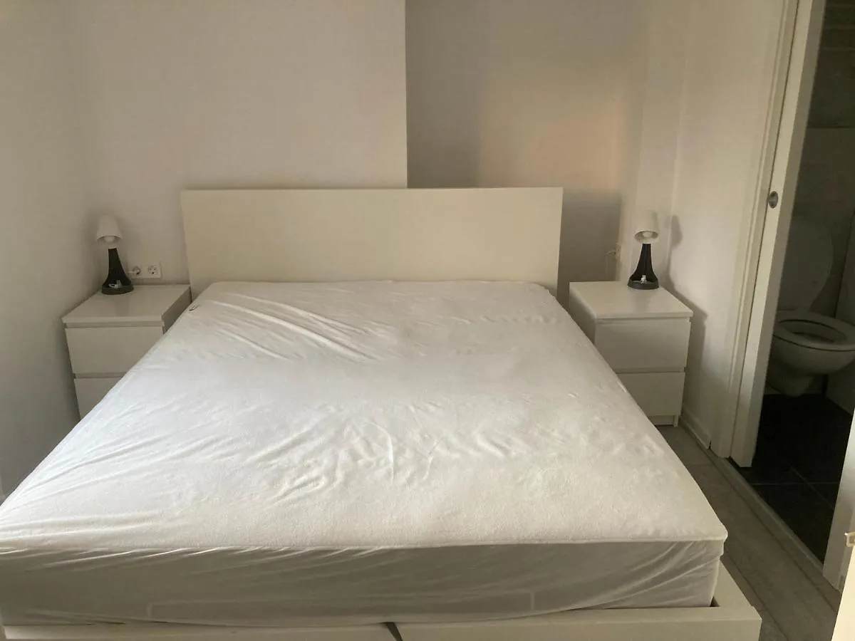 4* Posta / Butiga Couples Only Apartments Vrbnik  0*, Vrbnik (Primorje-Gorski Kotar)